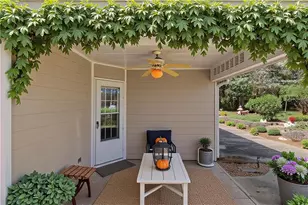 115 Buck Creek Dr, Covington, GA 30016 - Photo 3