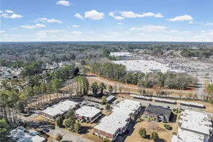 192 Rue Fontaine, Lithonia, GA 30038 - Photo 5