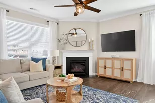 6762 Star Gaze Ct, Flowery Branch, GA 30542 - Photo 17