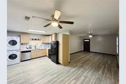 796 Wilson Circle SW, Marietta, GA 30064 - Photo 3