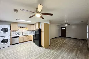 796 Wilson Cir SW, Marietta, GA 30064 - Photo 3