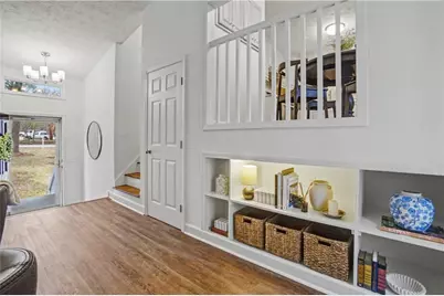 520 Victoria Road, Woodstock, GA 30189 - Photo 9