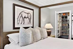 370 Valley Green Dr, Atlanta, GA 30342 - Photo 15