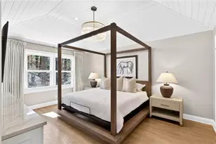 370 Valley Green Dr, Atlanta, GA 30342 - Photo 13