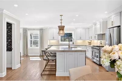 370 Valley Green Drive, Atlanta, GA 30342 - Photo 5