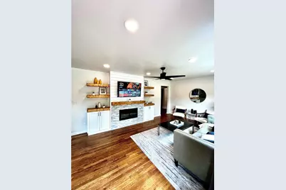 695 Kennesaw Drive SE, Smyrna, GA 30080 - Photo 5