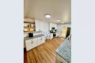 695 Kennesaw Drive SE, Smyrna, GA 30080 - Photo 7