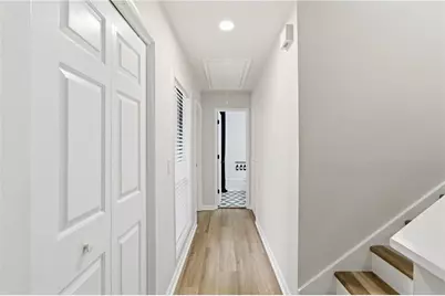 1124 Creatwood Place SE, Smyrna, GA 30080 - Photo 9