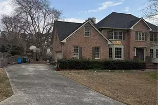 2431 Player Ct, Duluth, GA 30096 - Photo 3