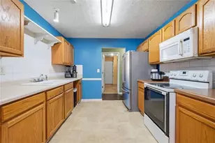 1394 Stephens Pond View, Loganville, GA 30052 - Photo 17