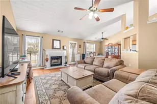 285 Meadow Creek Dr, Jefferson, GA 30549 - Photo 7