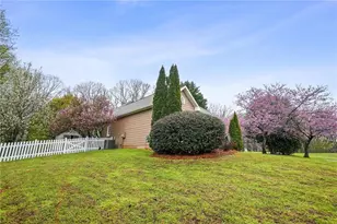 4950 Hyde Way, Cumming, GA 30040 - Photo 47