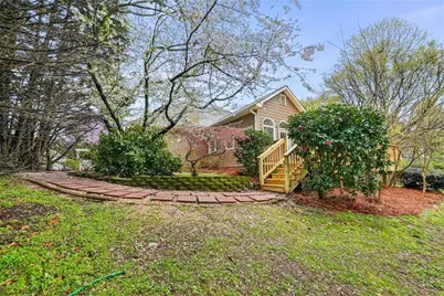 4950 Hyde Way, Cumming, GA 30040 - Photo 31