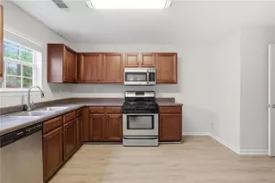 139 Hidden Creek Dr, Canton, GA 30114 - Photo 13