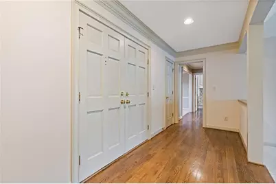 5173 Sandlewood Court, Marietta, GA 30068 - Photo 3