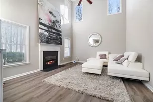 1028 Deer Hollow Dr, Woodstock, GA 30189 - Photo 15