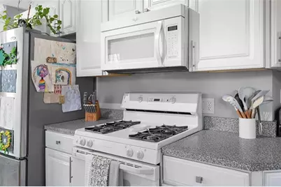 1028 Deer Hollow Drive, Woodstock, GA 30189 - Photo 11