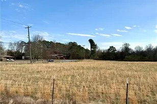 1125 Dews Pond Rd, Calhoun, GA 30701 - Photo 1