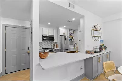 1074 Peachtree Walk NE #B320, Atlanta, GA 30309 - Photo 17