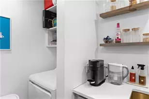 1074 Peachtree Walk NE, Atlanta, GA 30309 - Photo 11