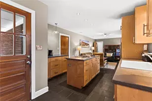 215 Gilbert Rd, Fayetteville, GA 30214 - Photo 11