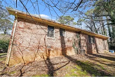 1514 Malibu Court, Decatur, GA 30035 - Photo 15