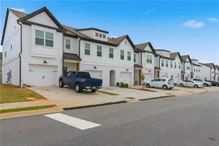 82 Auburn Run Ln Run, Auburn, GA 30011 - Photo 3