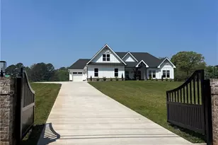 246 Pleasant Hill Church Rd NE, Winder, GA 30680 - Photo 1