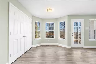 3948 Old Lantern Dr, Lithonia, GA 30038 - Photo 13