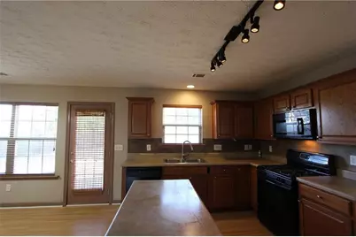 838 Roxholly Lane, Buford, GA 30518 - Photo 17