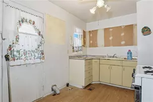 2028 Frank Ln SE, Marietta, GA 30060 - Photo 13