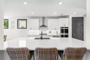 520 Walden Glen Ln, Alpharetta, GA 30004 - Photo 5