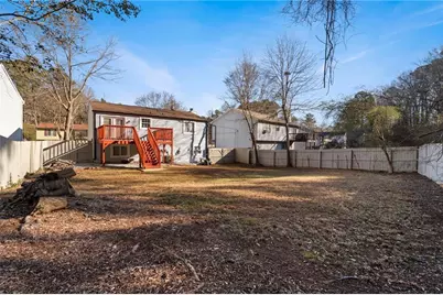 5268 Kinsdale Lane, Stone Mountain, GA 30088 - Photo 35