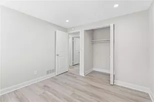 5268 Kinsdale Ln, Stone Mountain, GA 30088 - Photo 21