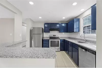 5268 Kinsdale Lane, Stone Mountain, GA 30088 - Photo 11