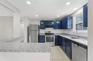 5268 Kinsdale Ln, Stone Mountain, GA 30088 - Photo 11