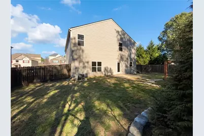 1209 Vienna Court, Hampton, GA 30228 - Photo 5