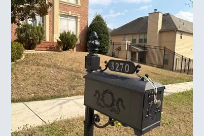 3270 Moon Beam Court, Snellville, GA 30039 - Photo 3