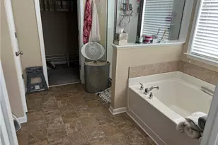 3338 Castleberry Village Cir, Cumming, GA 30040 - Photo 13