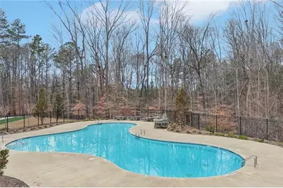 7409 Jennadee Drive, Fairburn, GA 30213 - Photo 9