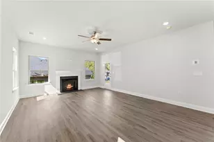 285 Magnolia Villas Dr, Cornelia, GA 30531 - Photo 13