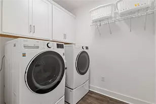 3211 Orwell Wy, Cumming, GA 30041 - Photo 17