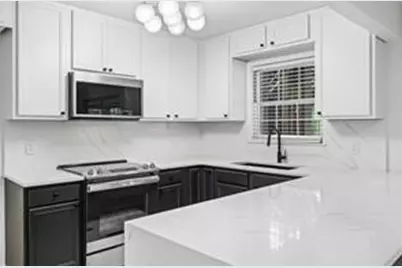 1101 Collier Road NW #U4, Atlanta, GA 30318 - Photo 11