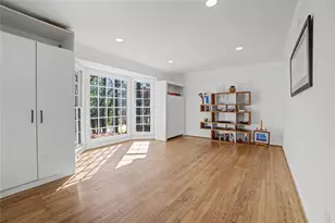 7330 Hunters Branch Dr NE, Sandy Springs, GA 30328 - Photo 9