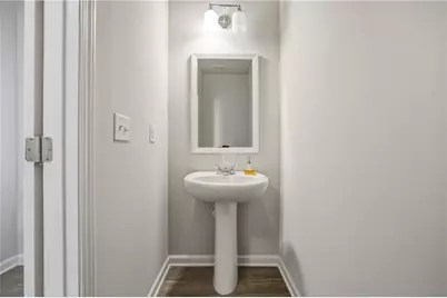 3175 Meadowstone Lane SW, Atlanta, GA 30331 - Photo 9