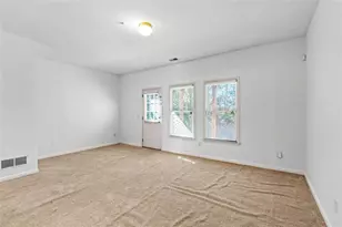 5270 Kershaw Ct, Atlanta, GA 30339 - Photo 9