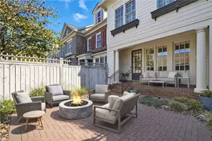 6088 Holly Pk Ln SE, Mableton, GA 30126 - Photo 3