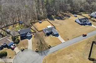 8425 River Hill Commons Dr, Ball Ground, GA 30107 - Photo 29