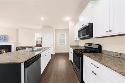 5206 Wild Berry Court, Oakwood, GA 30566 - Photo 9