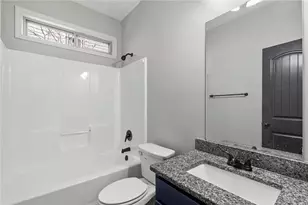 400 Autumn Bluff Dr, Lawrenceville, GA 30044 - Photo 15